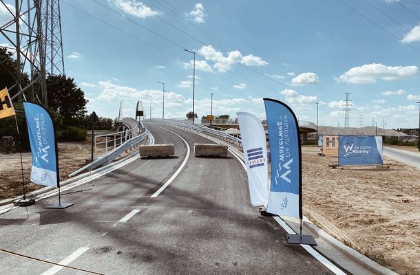 Nieuwe Drie Fonteinenbrug over het Kanaal naar Charleroi is ingehuldigd